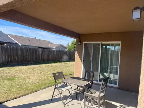 477 Edgewater St, Tulare, CA 93274 photo 19