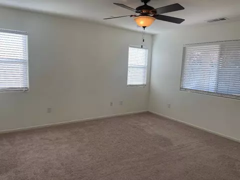 477 Edgewater St, Tulare, CA 93274 photo 15