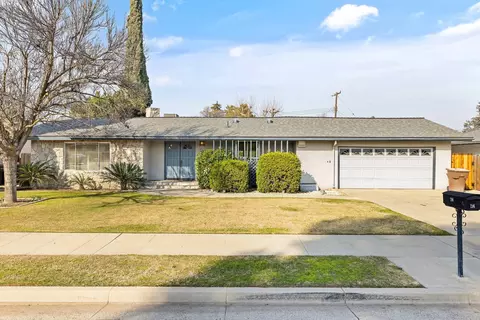 296 E Gannon Dr, Tulare, CA 93274