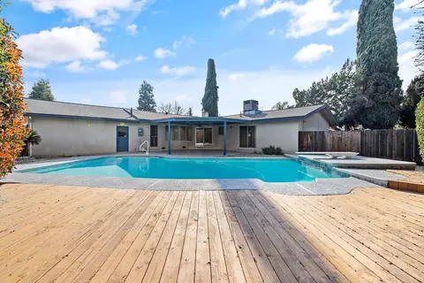 Exterior - 296 E Gannon Dr, Tulare, CA 93274 photo 9 of 12