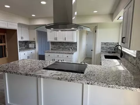 Kitchen - 41771 Rd 92, Dinuba, CA 93618 photo 2 of 5