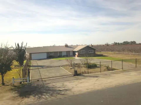 View/Area - 41771 Rd 92, Dinuba, CA 93618 photo 12 of 14