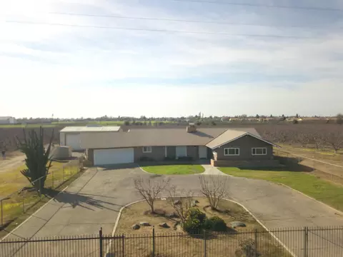 View/Area - 41771 Rd 92, Dinuba, CA 93618 photo 2 of 14