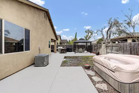 3836 E Laura Ave, Visalia, CA 93292 photo 24