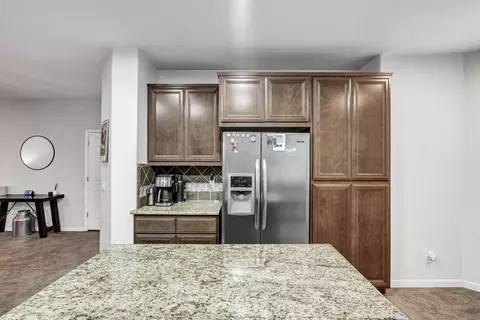 3836 E Laura Ave, Visalia, CA 93292 photo 5