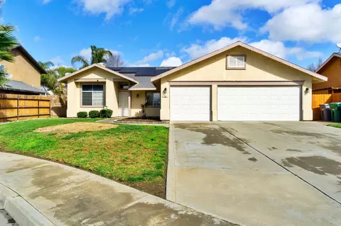 155 Madra Ct, Coalinga, CA 93210
