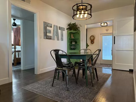 1066 E Cross Ave, Tulare, CA 93274 photo 9