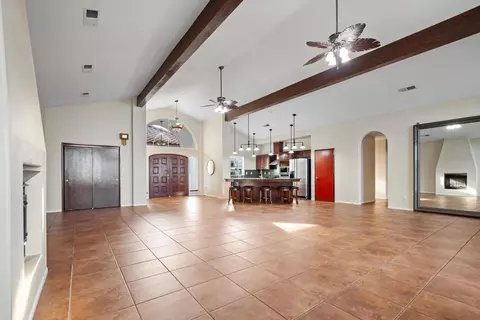 Living - 187 High Sierra Dr, Exeter, CA 93221 photo 2 of 3