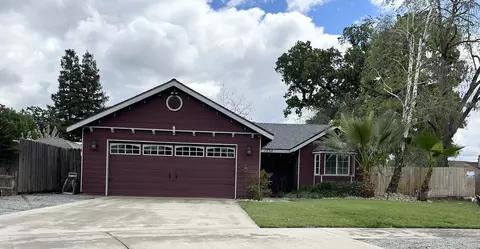 1734 N Enos Ct, Visalia, CA 93292