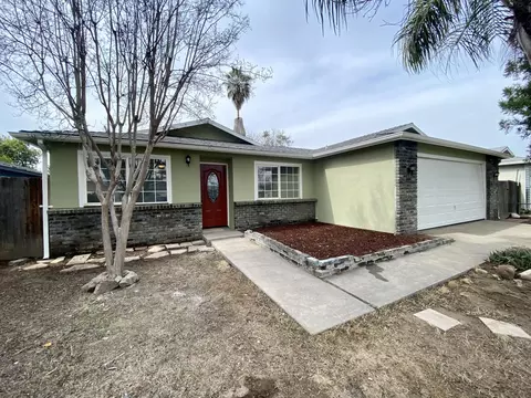 401 N June Ave, Farmersville, CA 93223