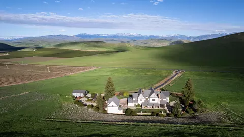 View/Area - 18301 Rd 256, Strathmore, CA 93267 photo 9 of 12