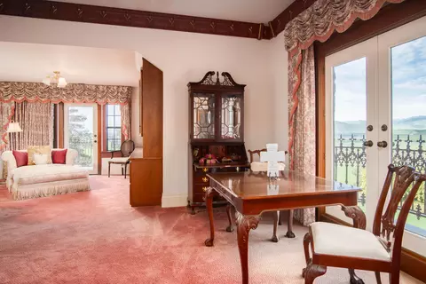 Dining - 18301 Rd 256, Strathmore, CA 93267 photo 5 of 5