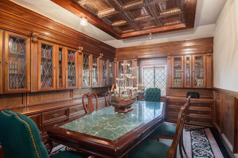 Dining - 18301 Rd 256, Strathmore, CA 93267 photo 4 of 5