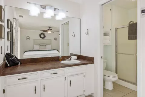 Bath - 43662 Washburn Dr, Three Rivers, CA 93271 photo 3 of 4