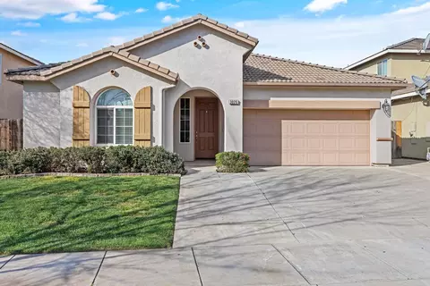 3026 W Sweet Ave, Visalia, CA 93291
