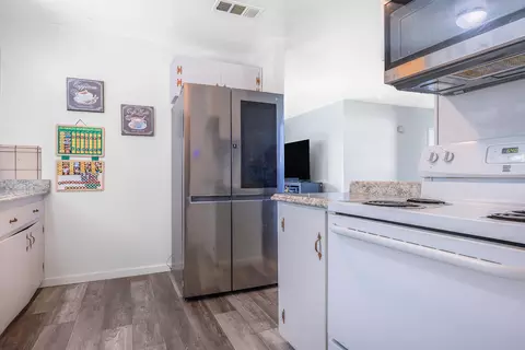 8575 Eddy St, Hanford, CA 93230 photo 8