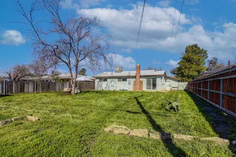 8575 Eddy St, Hanford, CA 93230 photo 22