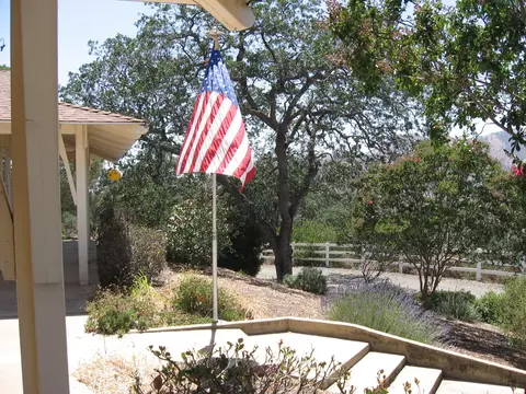 Exterior - 41425 E Mynatt Dr, Three Rivers, CA 93271 photo 6 of 14