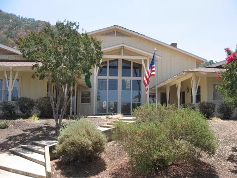 Exterior - 41425 E Mynatt Dr, Three Rivers, CA 93271 photo 1 of 14