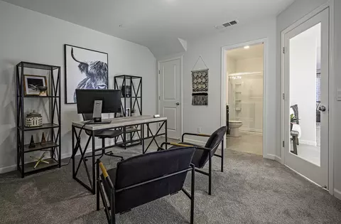 Bedroom - 1048 E Cameron Ave #1124, Visalia, CA 93292 photo 1 of 9