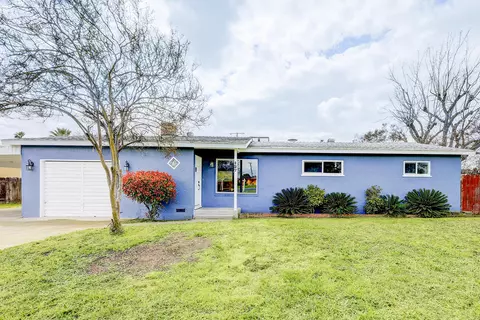 127 S Vista St, Visalia, CA 93292