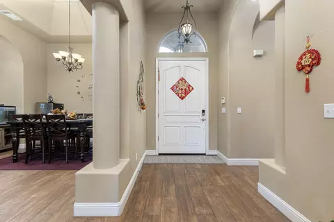 Entry Way - 3102 Burl Ave, Clovis, CA 93611 photo 1 of 2