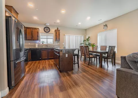 Kitchen - 2408 San Ardro St, Wasco, CA 93280 photo 1 of 6