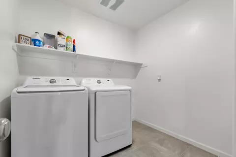 Other - 320 E Porter Ave, Visalia, CA 93291 photo 13 of 18