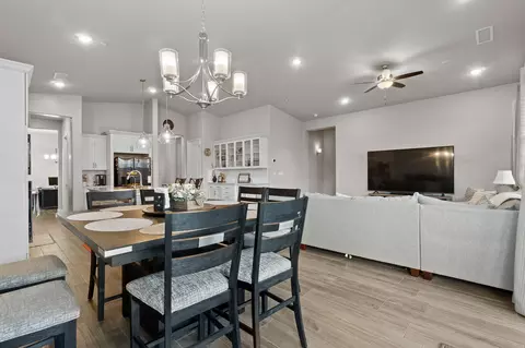 Dining - 1749 N Carson Ave, Clovis, CA 93619 photo 2 of 4
