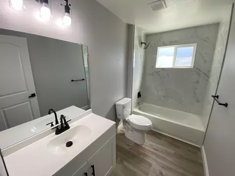 419 Klindera Ave, Tipton, CA 93272 photo 7