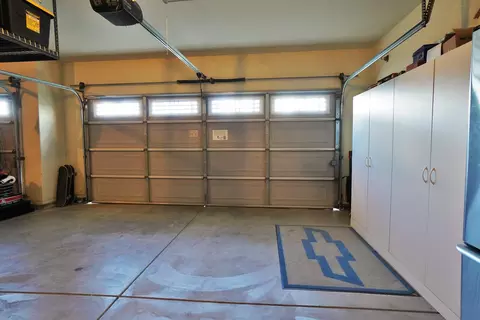 Exterior - 1327 Mission Dr, Lemoore, CA 93245 photo 28 of 29
