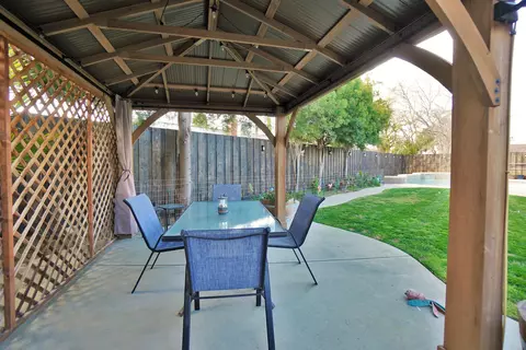 Exterior - 1327 Mission Dr, Lemoore, CA 93245 photo 25 of 29