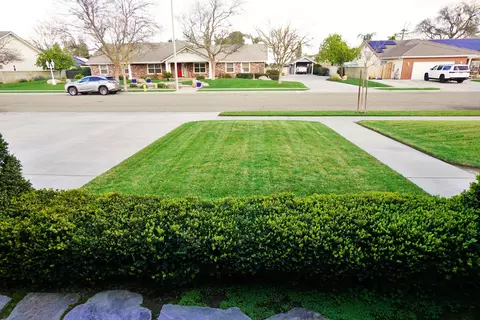 Exterior - 1327 Mission Dr, Lemoore, CA 93245 photo 7 of 29