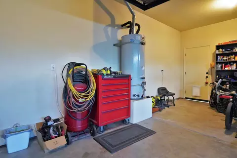 Exterior - 1327 Mission Dr, Lemoore, CA 93245 photo 29 of 29