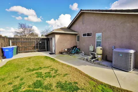 Exterior - 1327 Mission Dr, Lemoore, CA 93245 photo 14 of 29