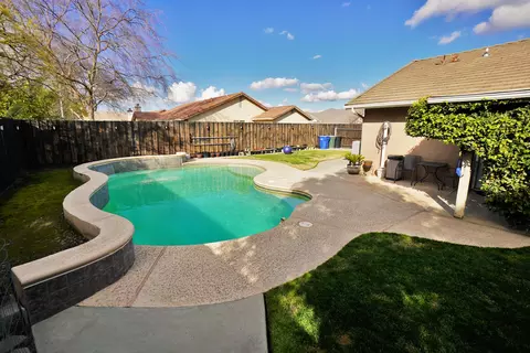Exterior - 1327 Mission Dr, Lemoore, CA 93245 photo 12 of 29