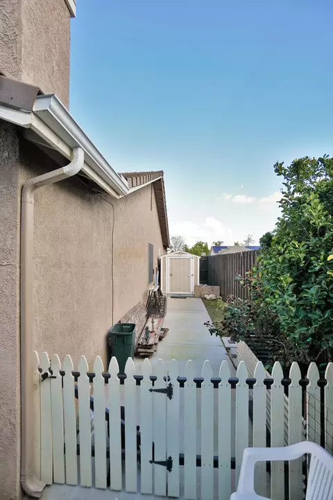 Exterior - 1327 Mission Dr, Lemoore, CA 93245 photo 26 of 29