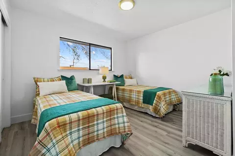 Bedroom - 161 W Spring Ln, Lemoore, CA 93245 photo 1 of 5