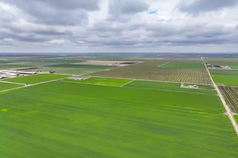 Avenue 112, Pixley, CA 93256
