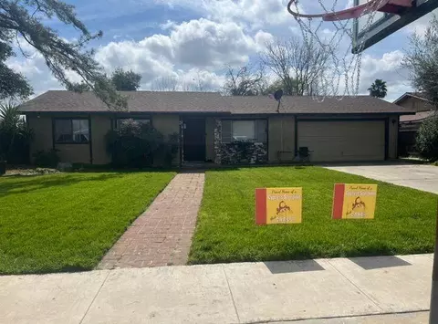 1341 E Aspen Ave, Tulare, CA 93274
