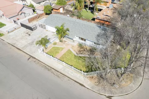 1922 E Ash Ave, Tulare, CA 93274 photo 14