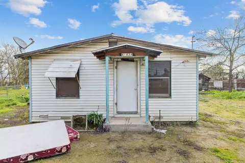 41434 Road 130, Orosi, CA 93647