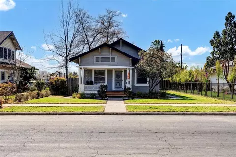 1239 D St, Reedley, CA 93654