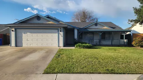 1976 Monte Ct, Porterville, CA 93257