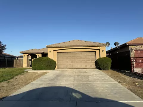 804 Acalpulco Dr, Mcfarland, CA 93250