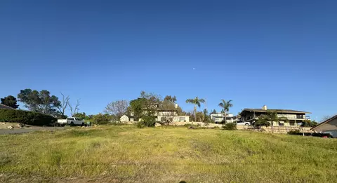N Marshall Street, Porterville, CA 93257