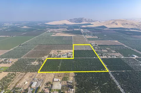 Road 216, Lindsay, CA 93247