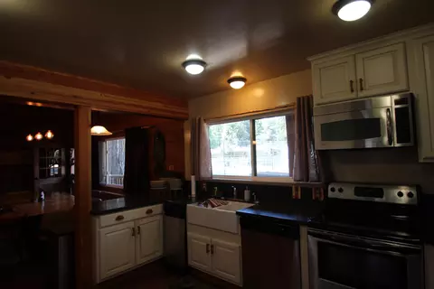 1802 James Dr, Springville, CA 93265 photo 9