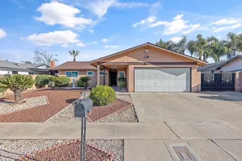 254 W Atwood Ave, Tulare, CA 93274