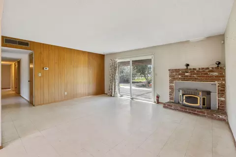 30725 Mehrten Dr, Exeter, CA 93221 photo 6